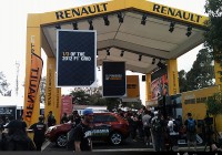 Grand Prix large format signage for Renault